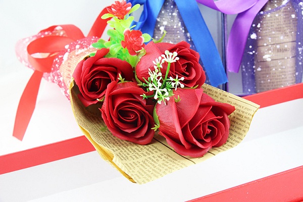 hoa hồng sáp 5 bông