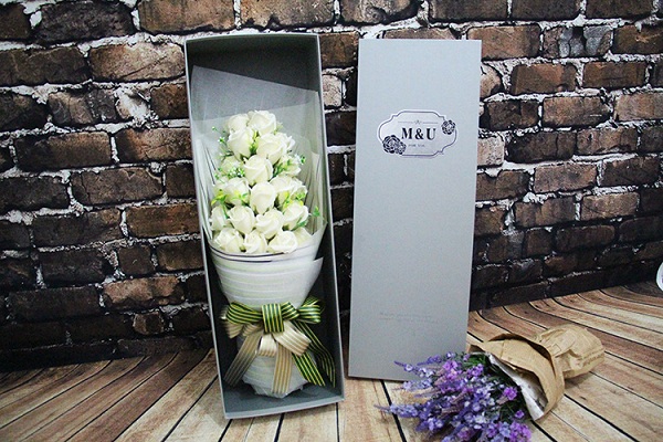 hoa hồng sáp bó lớn