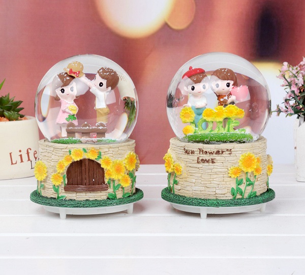 quả cầu tuyết hoa hướng dương