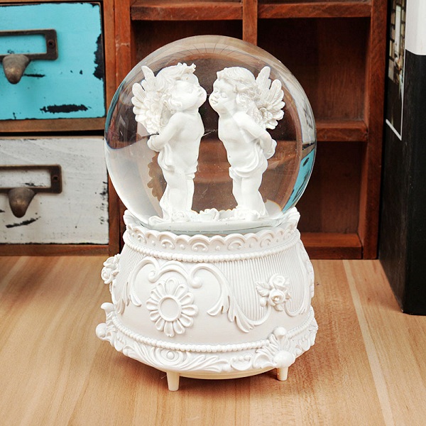 quả cầu tuyết thiên sứ